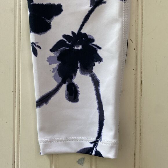 APANA Women's‎ Leggings XS Abstract Floral High Waist Capri - Picture 2 of 6